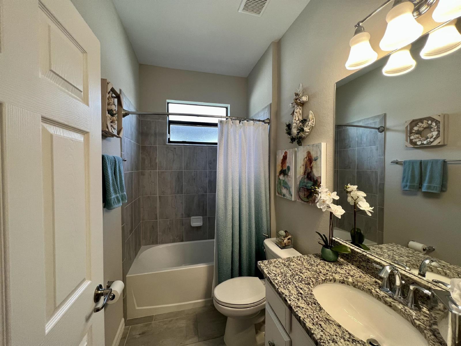 9184 Glenforest Drive - 1 property image