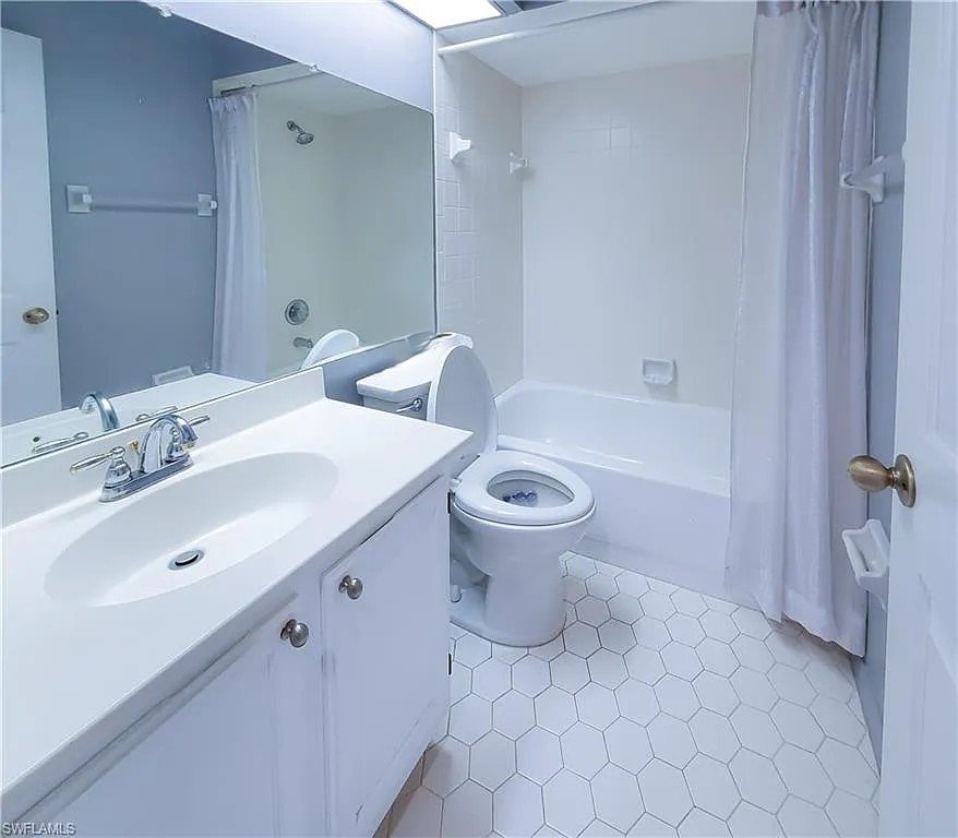 3941 Leeward Passage Court - 204 property image