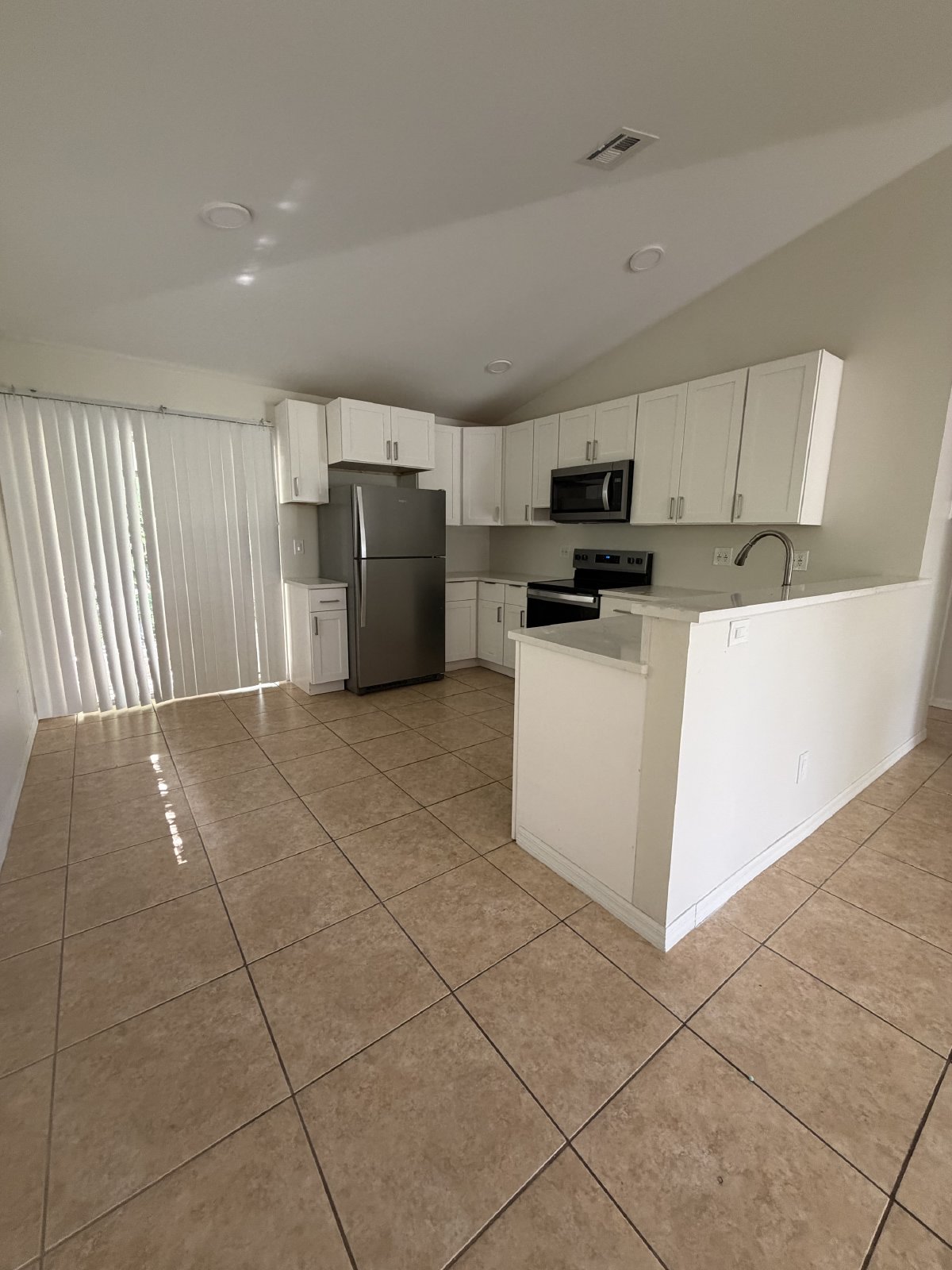 9209 Seville Road - 1 property image