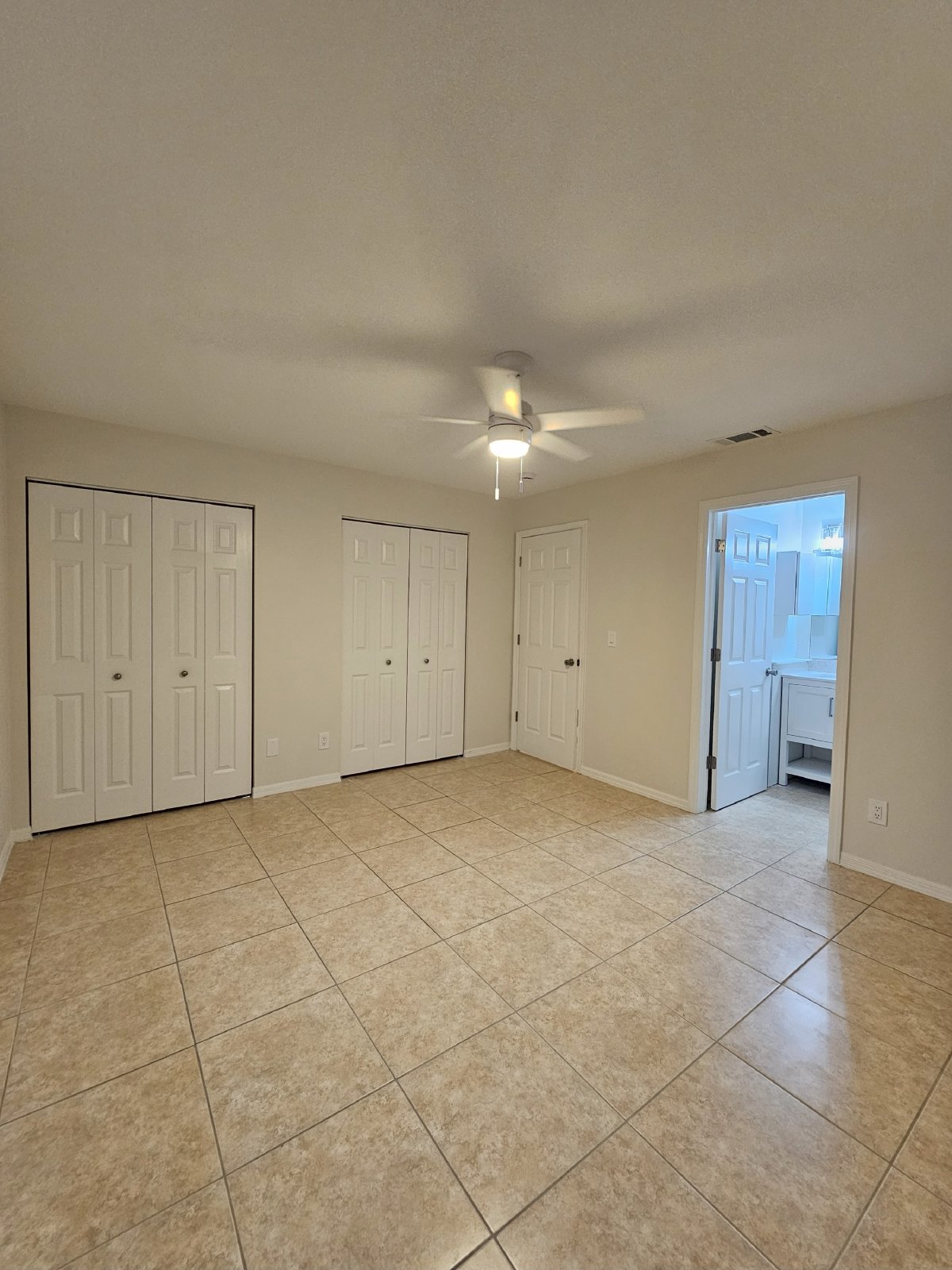 9209 Seville Road - 1 property image