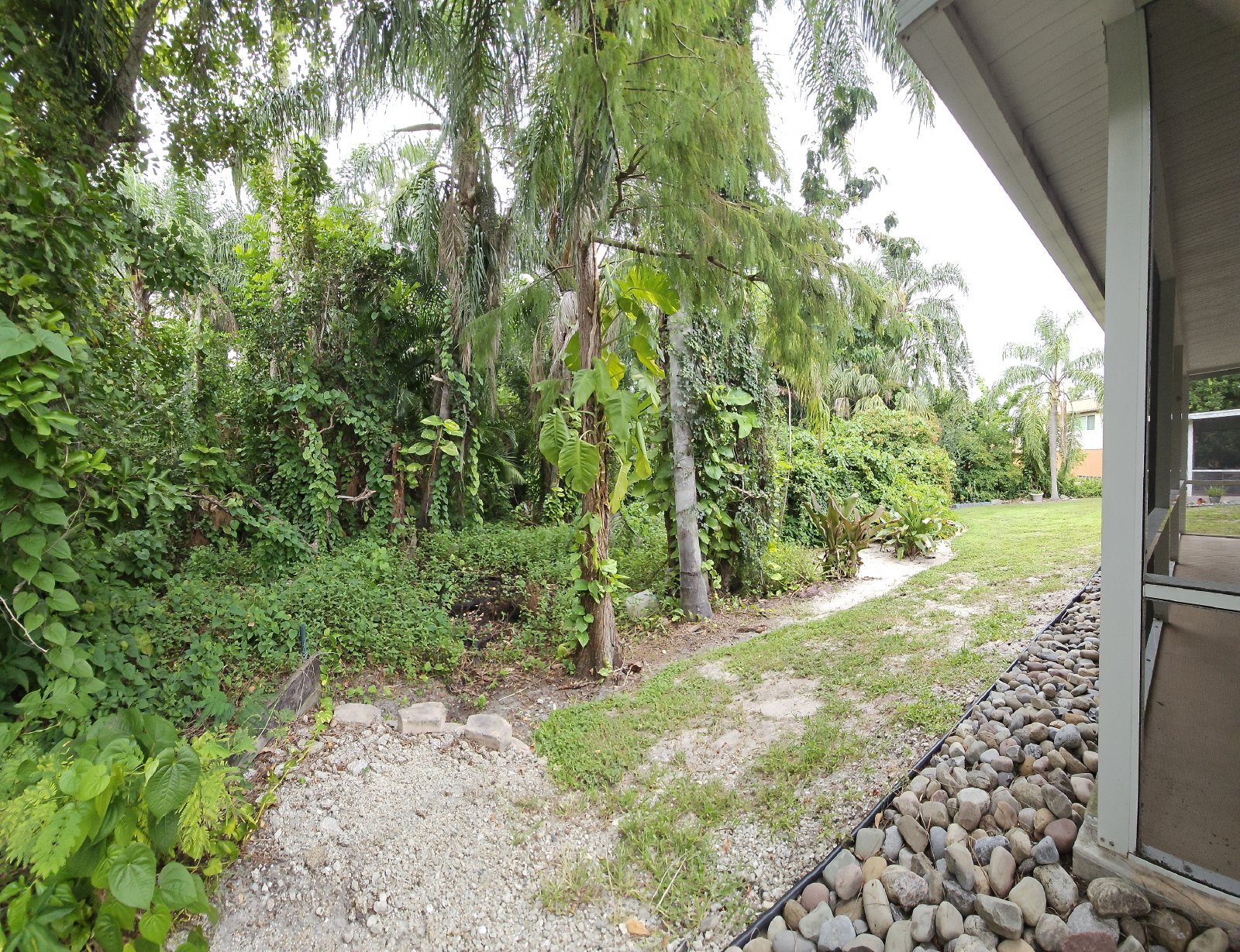 9209 Seville Road - 1 property image