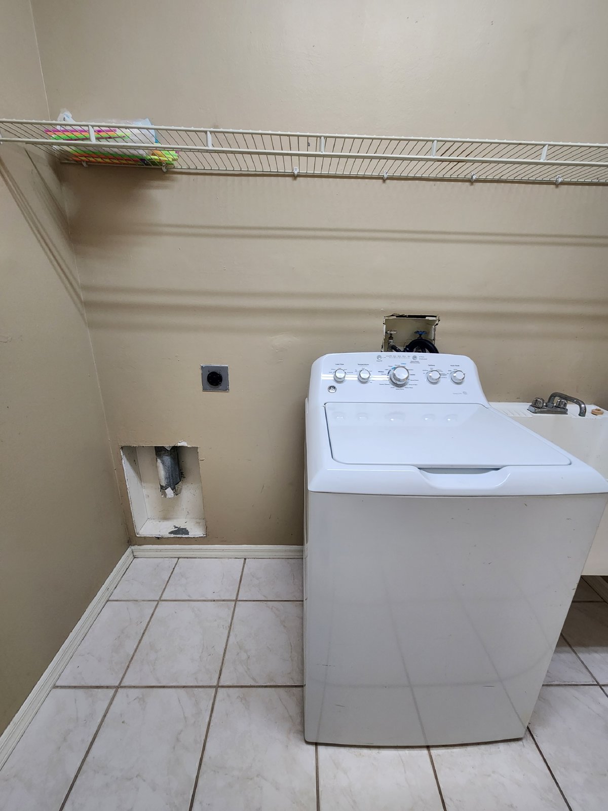11082 Lakeland Circle - 1 property image