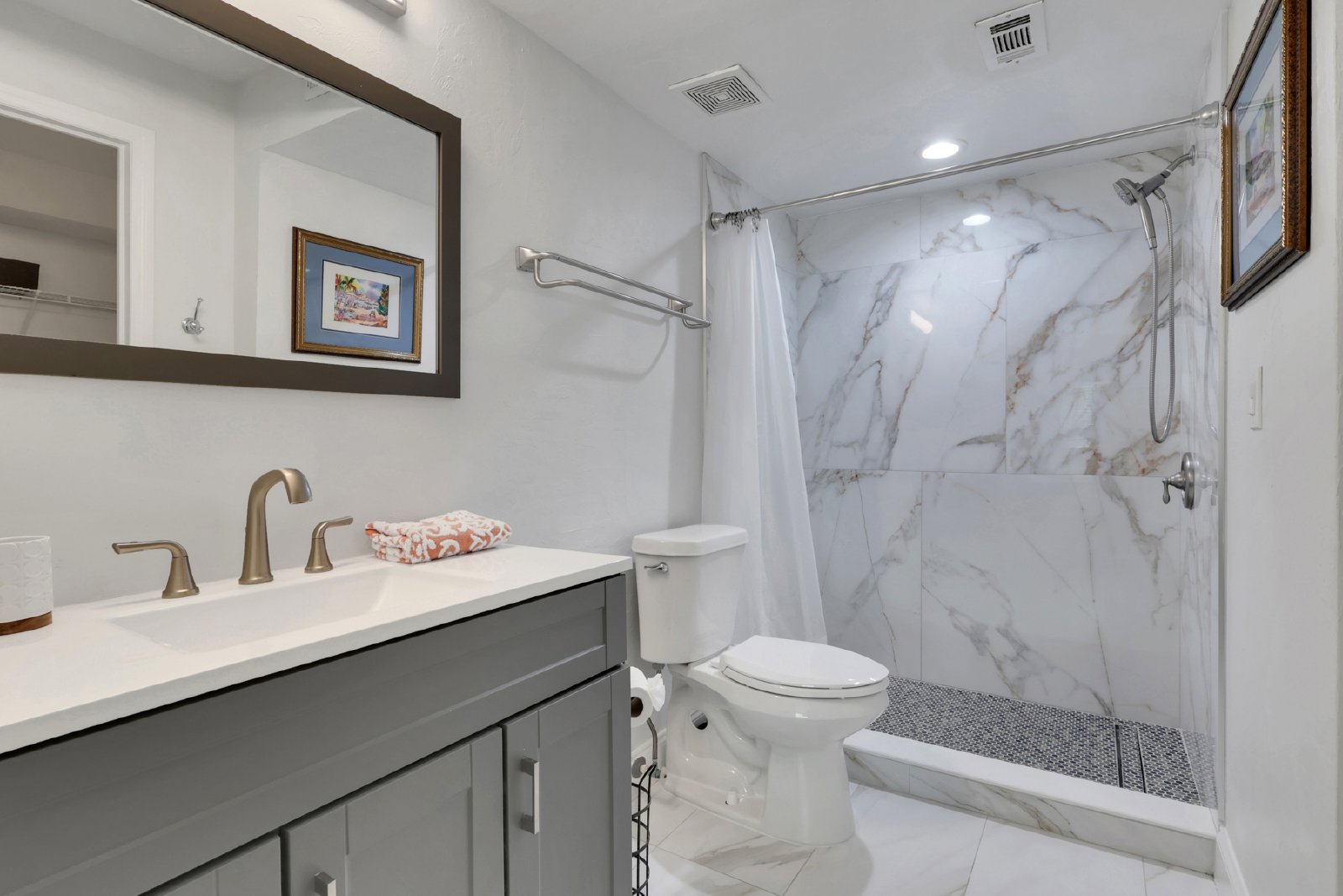 4001 Ice Castle Way #5 - 1 property image