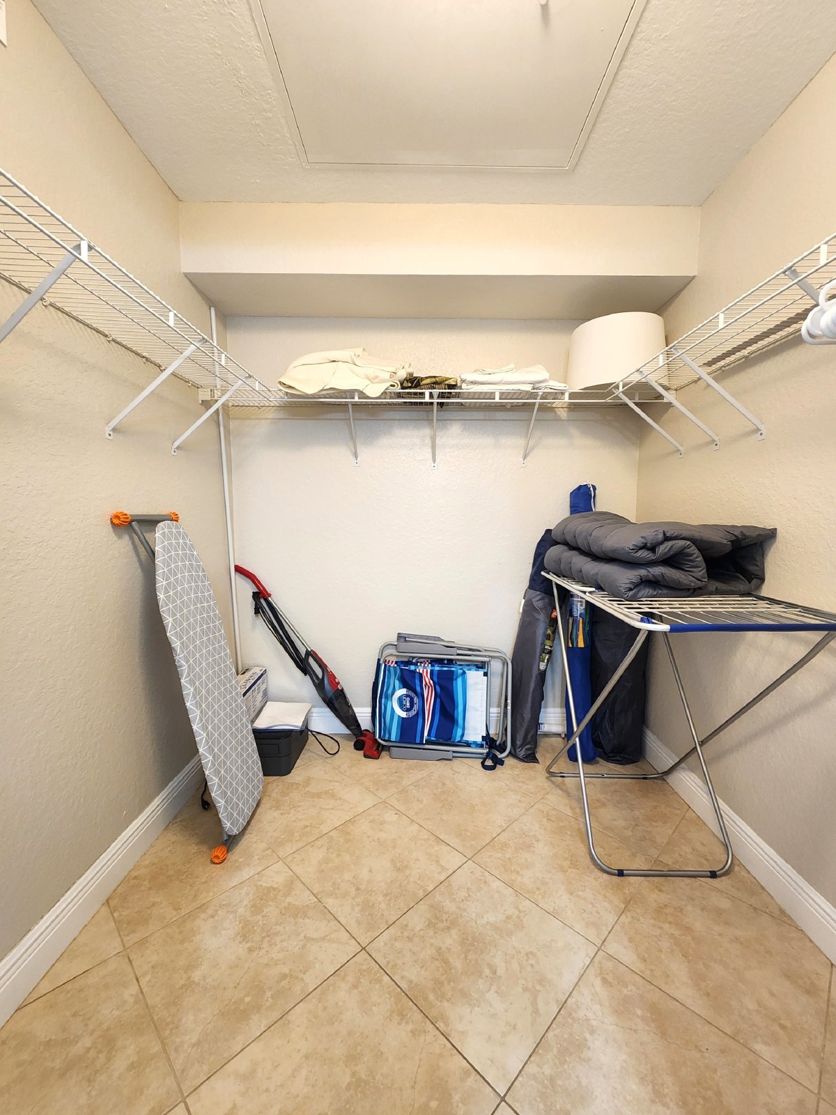 9640 Victoria Lane - C-305 property image